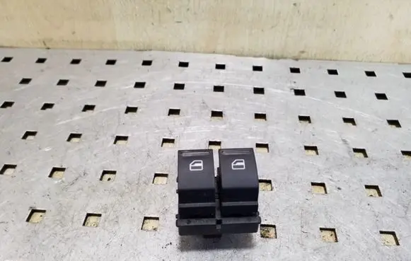 Volkswagen PASSAT B6 Electric window control switch 1K3959857A