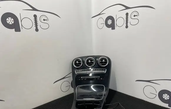 Mercedes-Benz C W205 Center console A2056801005 A2056803805 A2059058813