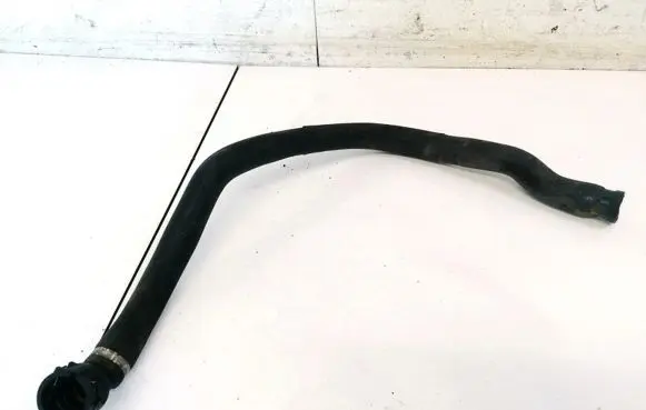 BMW 1 E81 E87 Engine coolant pipe/hose