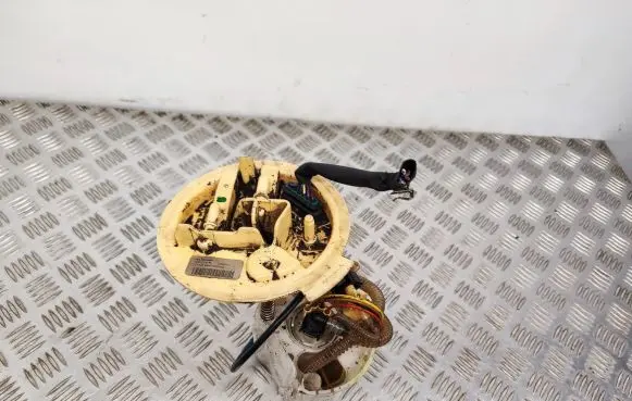 Mercedes-Benz B W246 W242 In-tank fuel pump A2464700494