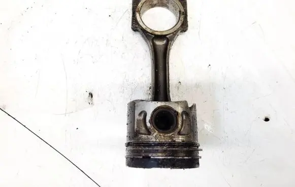 Volkswagen Touran I Piston with connecting rod