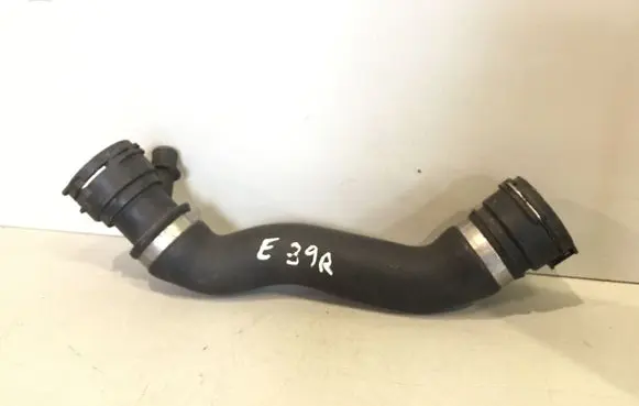 BMW 5 E39 Engine coolant pipe/hose