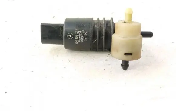 Mercedes-Benz C W204 Windshield washer spray nozzle 2048660221 3091387