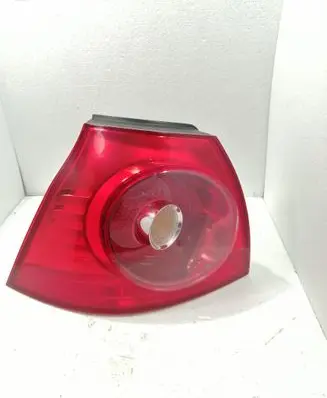 Volkswagen Golf V Rear/tail lights 1K6945095E