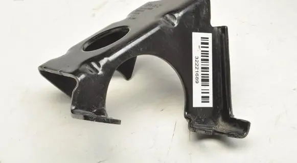Volvo XC40 Engine mount bracket 32221689
