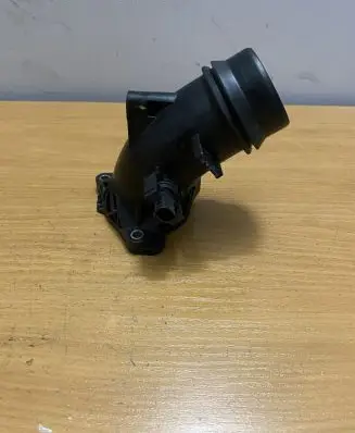 Mercedes-Benz GLA H247 Air intake duct part A6540900044