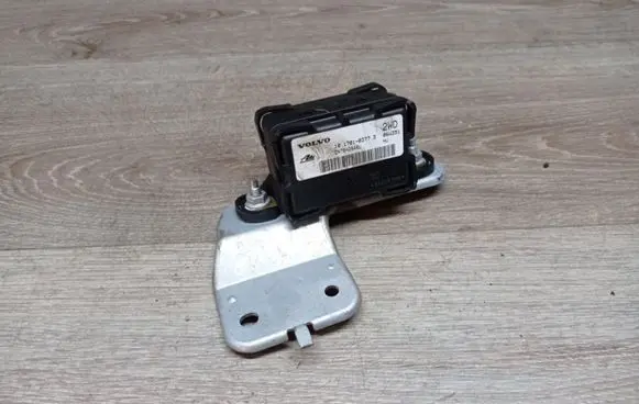 Volvo V70 ESP acceleration yaw rate sensor 10098005302 30773378 10170103773