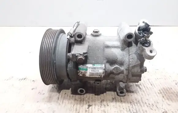 Renault Kangoo I Air conditioning (A/C) compressor (pump) 8200315744 04047109562