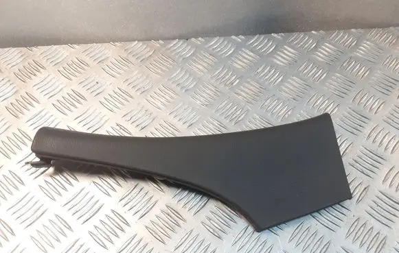 Mercedes-Benz E W211 Center console decorative trim E039711322