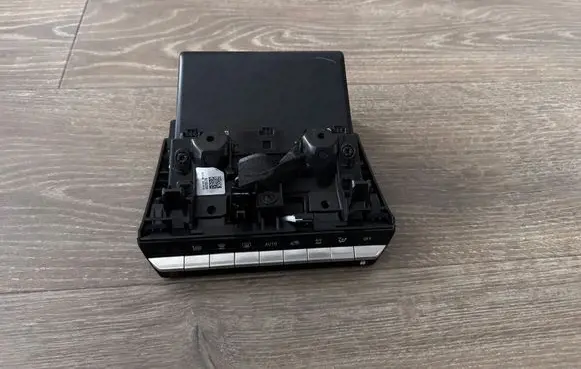 Renault Symbioz Other devices 682105268R