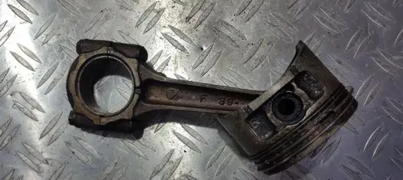 Honda Jazz Piston with connecting rod