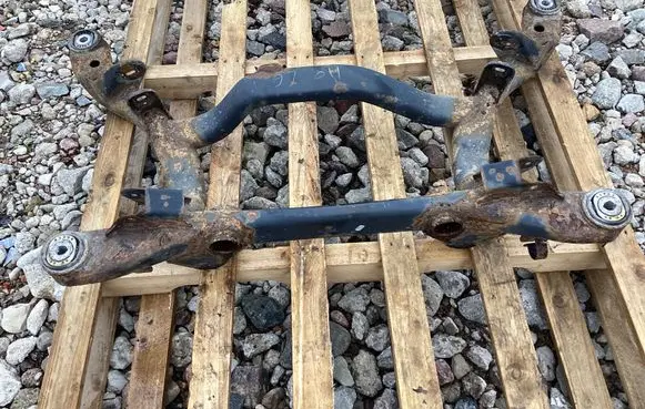 Audi A6 S6 C6 4F Front subframe 423953224