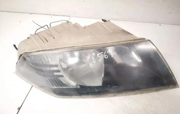 Skoda Octavia Mk2 (1Z) Headlight/headlamp