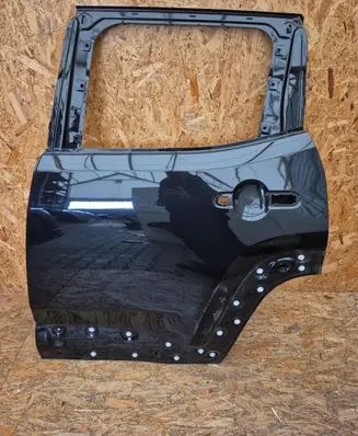 Jeep Renegade Rear door