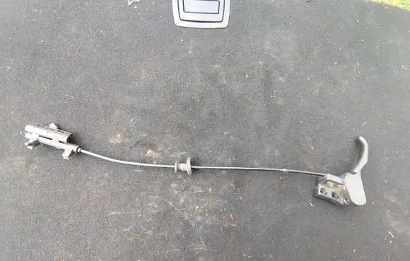Volkswagen PASSAT B5.5 Engine bonnet (hood) release handle 3B1823535D 3B1823533 3B1823535