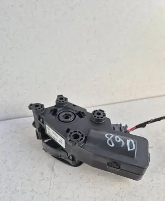 Skoda Superb B6 (3T) Tailgate/trunk/boot lock/catch/latch 3T0827299B
