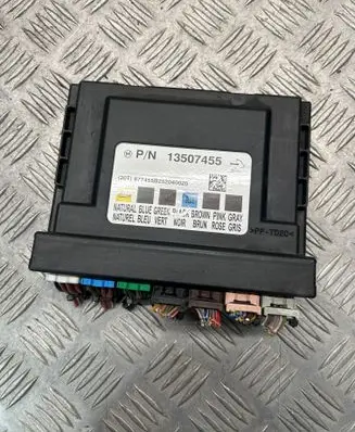 Opel Astra J Comfort/convenience module 13507455