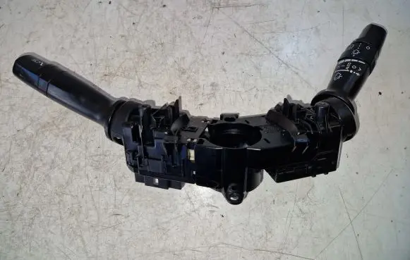 Hyundai i40 Indicator stalk 934103Z000