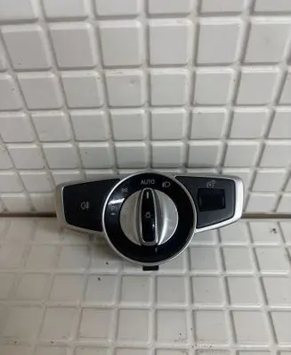 Mercedes-Benz E W213 Light switch A2229055508