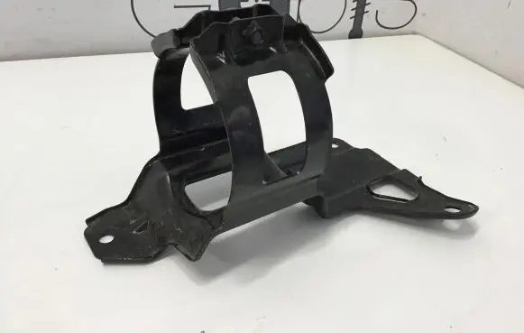Audi Q7 4M Fuel filter bracket/mount holder 4M0201987L