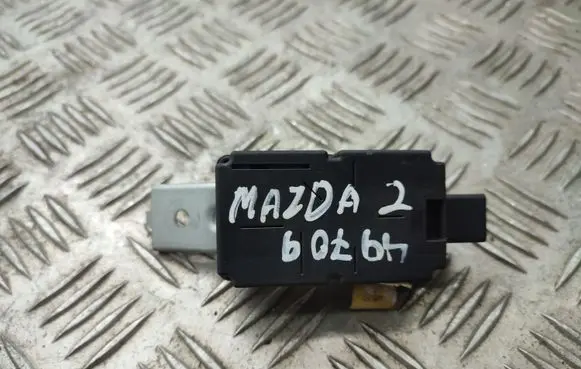 Mazda 2 Other control units/modules DH55675DZB