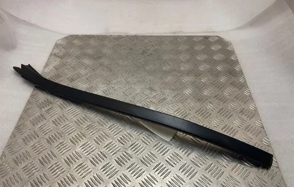 Mercedes-Benz E W238 Windshield trim A2926908100