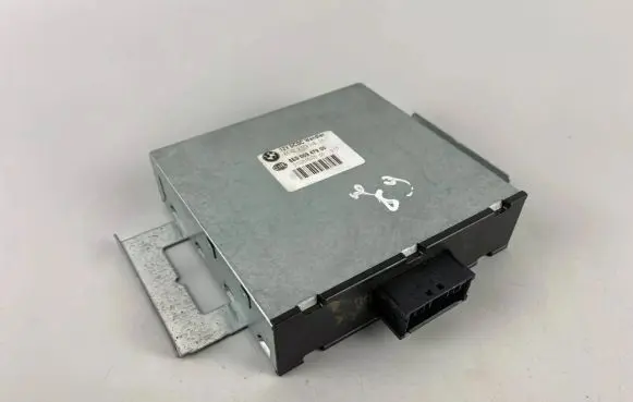BMW 3 E90 E91 Torque split ecu control unit/module 9113348 0103516440 8ES00947900