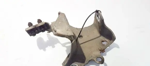 Renault Megane II Bracket in trunk/boot 