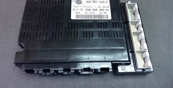 Light module LCM