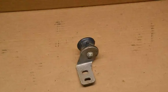 Muffler mount bracket/holder