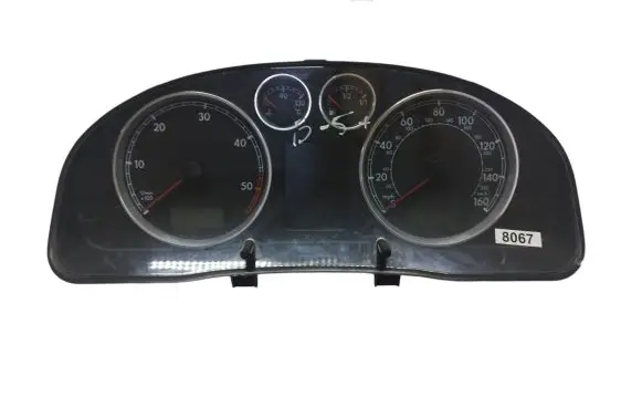 Volkswagen PASSAT B5 Speedometer (instrument cluster) 3B0920949A