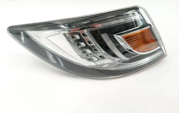 Mazda 6 Rear/tail lights GS1F51150 22041055