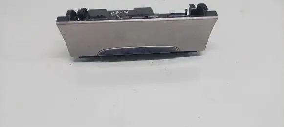 Volkswagen PASSAT B7 Ashtray (front) 3C0863284K