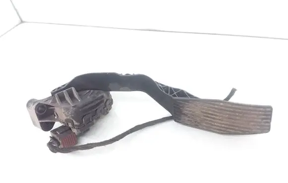 Opel Zafira A Accelerator throttle pedal 9202341 6PV00811400
