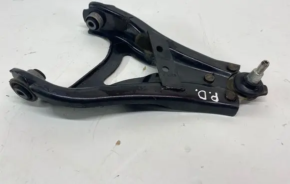 Dacia Duster II Front lower control arm/wishbone 9814R
