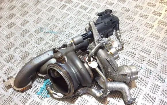 BMW 4 F32 F33 Turbo 7637563