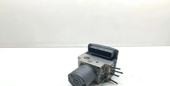 BMW 5 E60 E61 ABS Pump 6783360 34516783360 0265960327