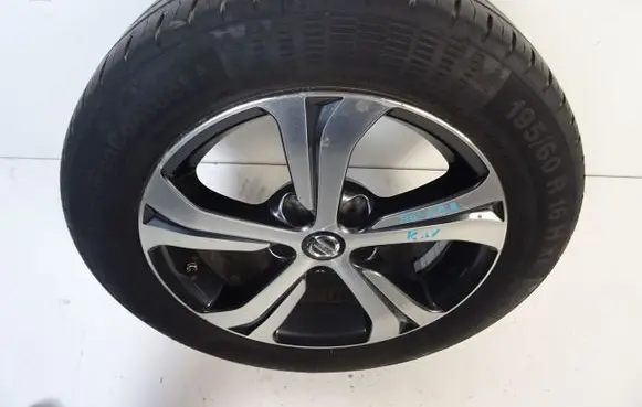 Nissan Pulsar R16 alloy rim 