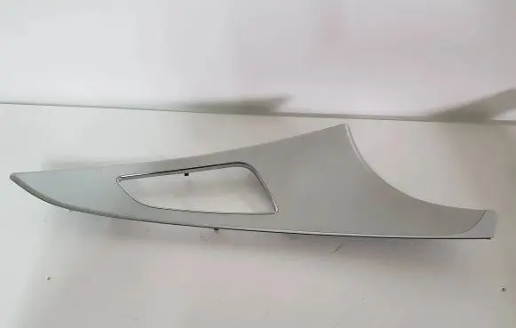 Audi A6 S6 C7 4G Front door trim bar 8C0867410