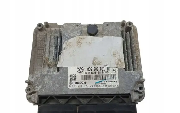 Volkswagen Golf V Engine control unit/module