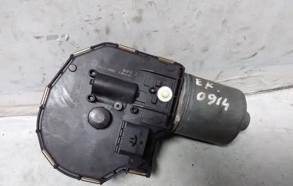 Mercedes-Benz E W211 Wiper motor 0390241841 1397220565 1137328341