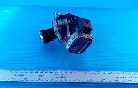 Mercedes-Benz B W245 EGR valve 109315