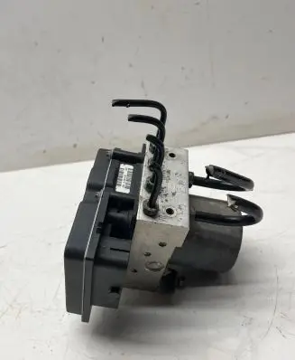 Audi A4 S4 B7 8E 8H ABS Pump 8E0910517D 8E0614517AK