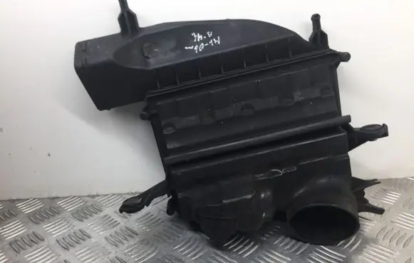Mercedes-Benz ML W164 Air filter box A6420900901 4602185905