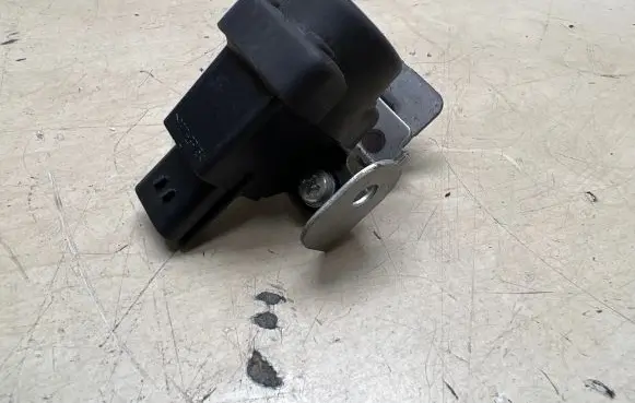 Honda Civic Fuel cut-off switch 35910S046010 071002A6 W9T100030
