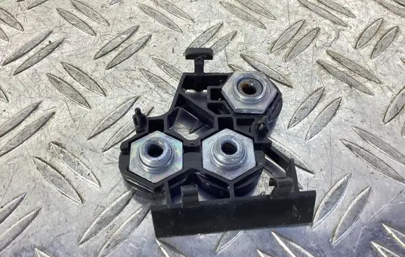 Mercedes-Benz GLC X253 C253 Radiator mount bracket A2136205900