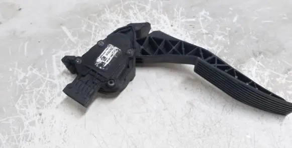 Opel Insignia A Accelerator throttle pedal 6PV00976500 13237352