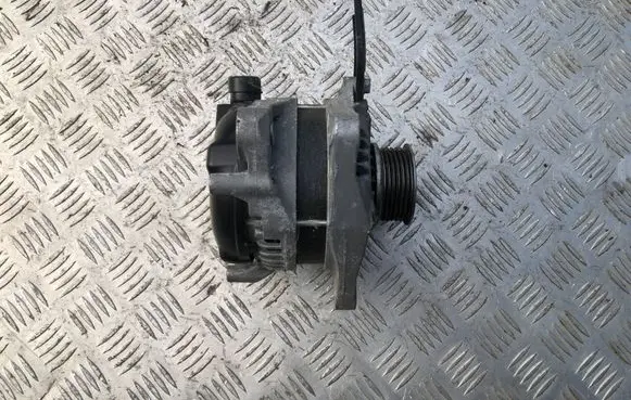 Honda CR-V Generator/alternator 1042101540