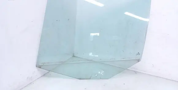 Volkswagen Golf V Rear door window glass DOT27M23100AS2 43R001057