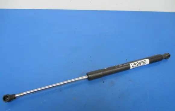 Renault Clio III Shock absorber/damper mounting bracket 